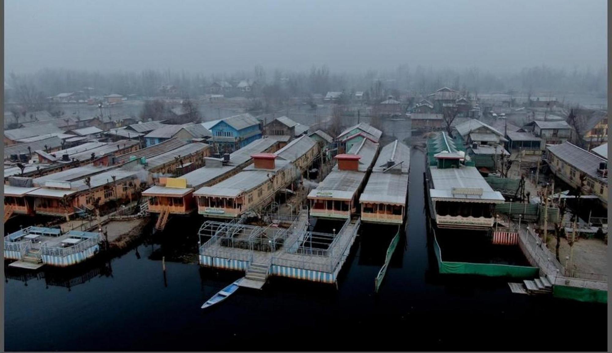 The Heritage Group Of Houseboats Σριναγκάρ Εξωτερικό φωτογραφία