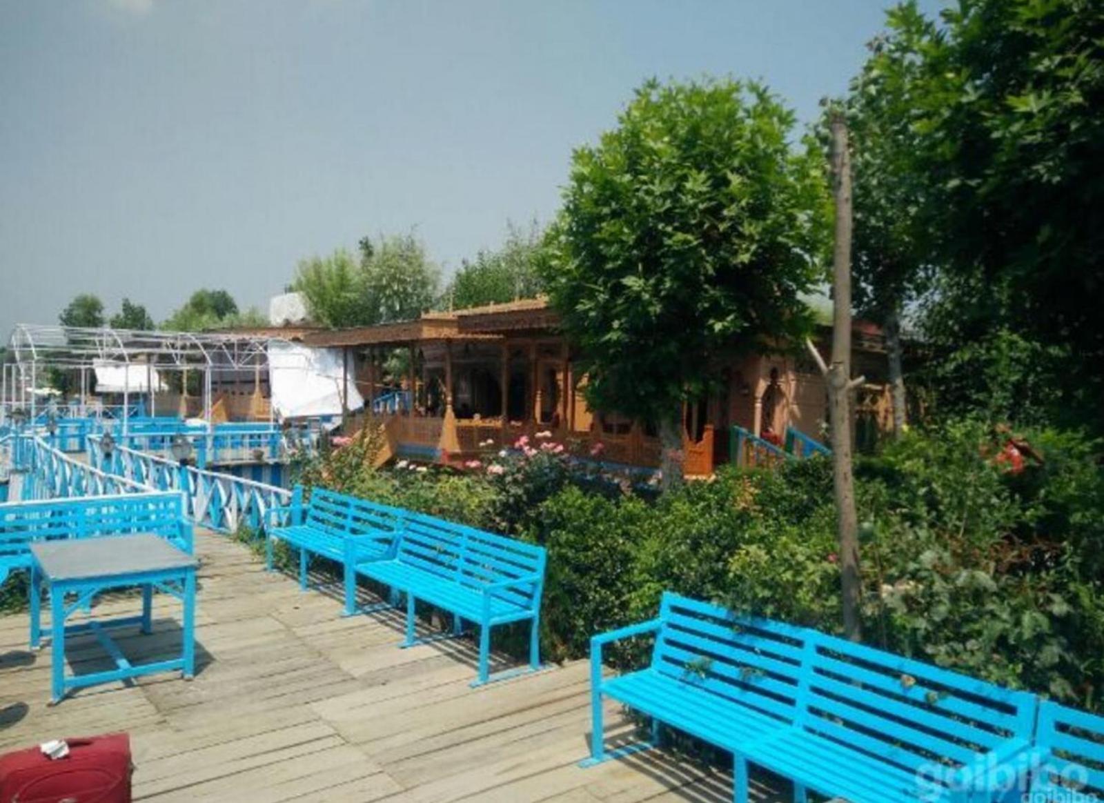 The Heritage Group Of Houseboats Σριναγκάρ Εξωτερικό φωτογραφία